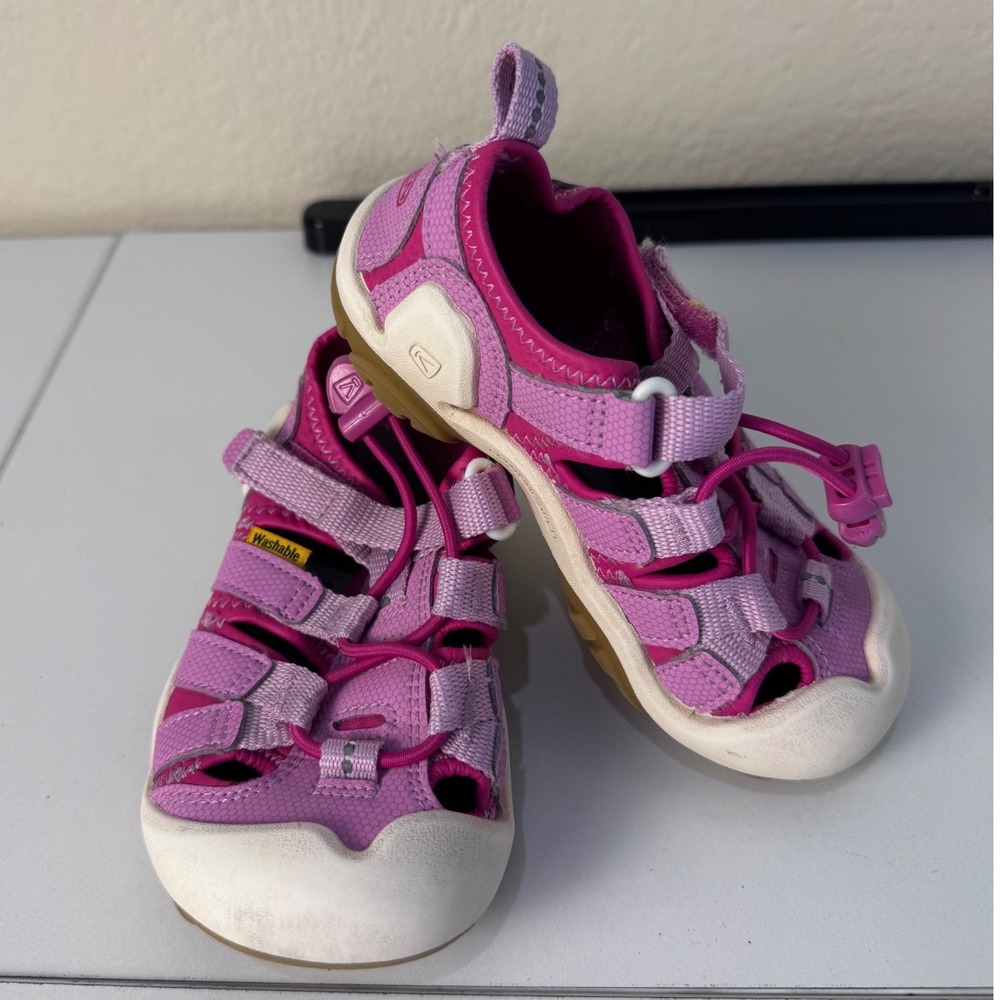 Keen Seacamp II CNX Pink Purple Toddler Kids Size 9 Waterproof Washable Sandals